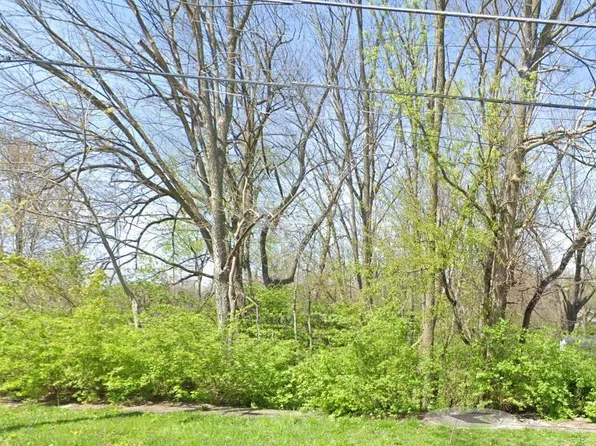 2340 W 9th St, Anderson, IN 46016