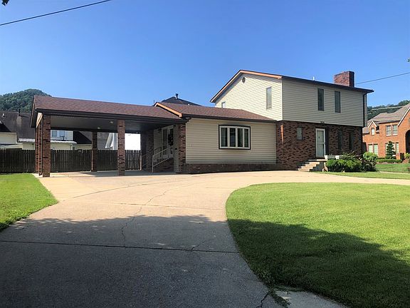 2nd image of 504 Walnut Ave
