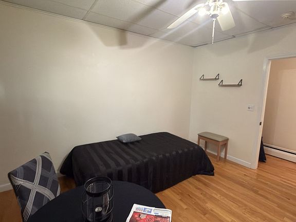 4th image of 393 Langley Rd #3