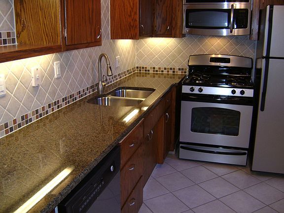 lots of counter space