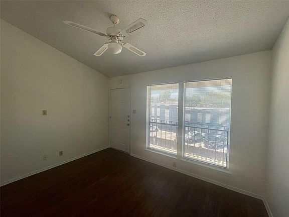 3rd image of 3000 Guadalupe St APT 315
