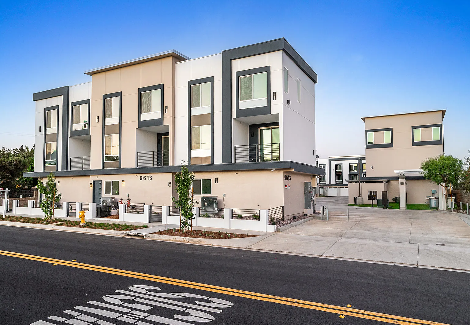9613 Juniper Ave — Photo 4