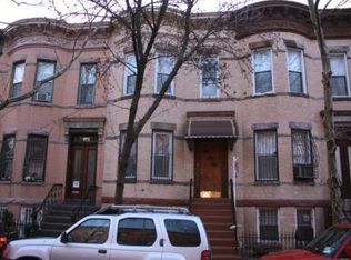 1674 Cornelia St, Ridgewood, NY 11385