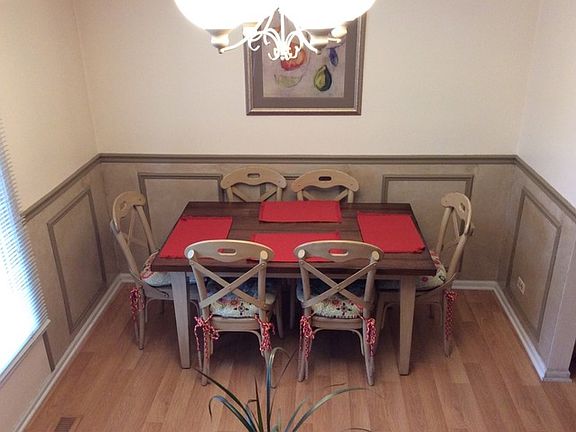 2nd image of 2673 College Hill Cir #243