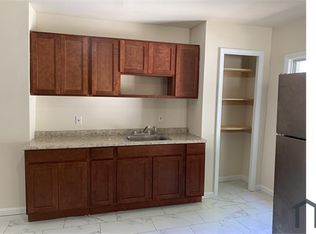 193 16th Ave FLOOR 2, Paterson, NJ 07501