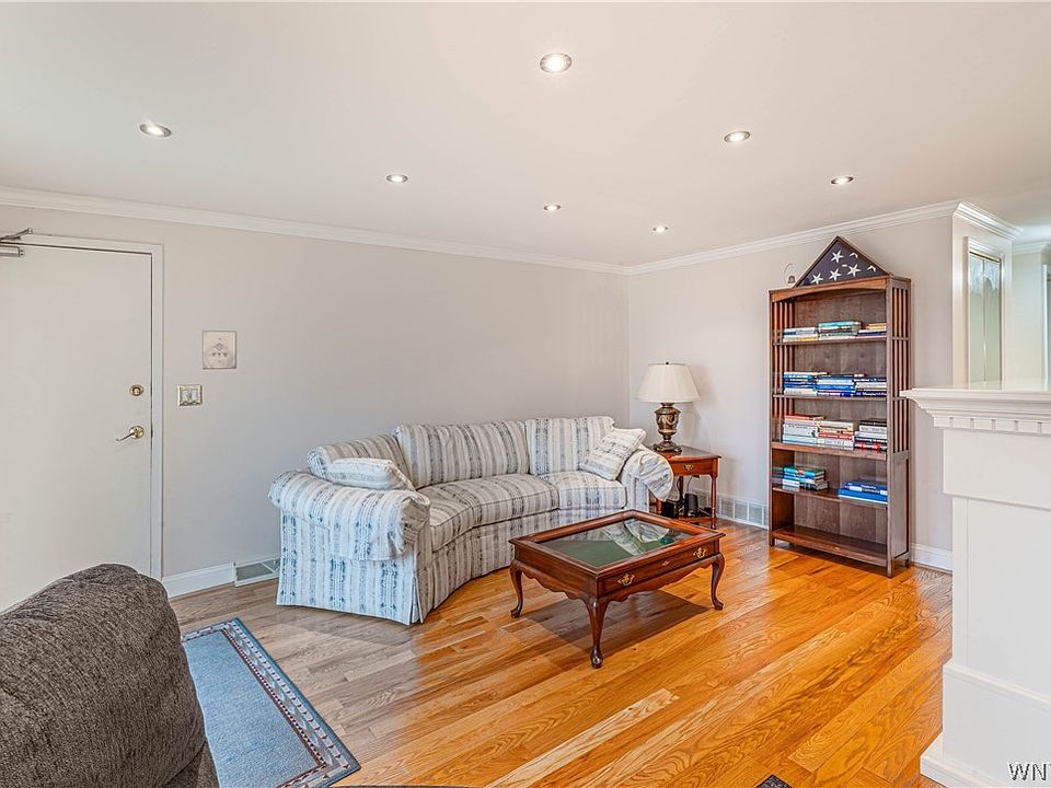 s*6様 house on the hill 90tops 90 Old Lyme Dr APT 6, Amherst, NY 14221 | Zillow