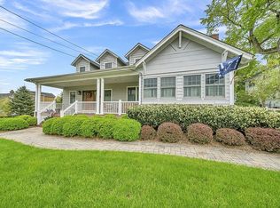 57 E Oak St, Basking Ridge, NJ 07920