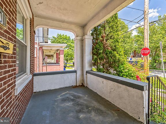 3rd image of 710 N 18th St
