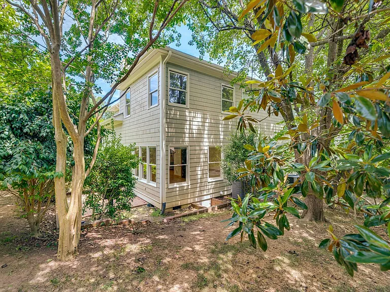 205 Columbia Pl W — Photo 15