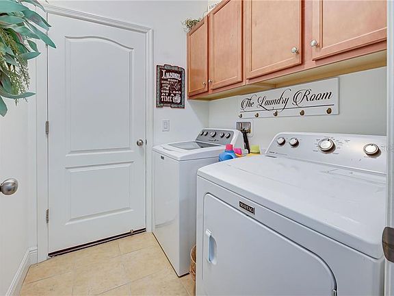 5th image of 260 Cassano Dr