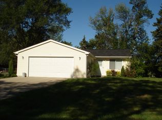 315 N 2nd St, Freeland, MI 48623