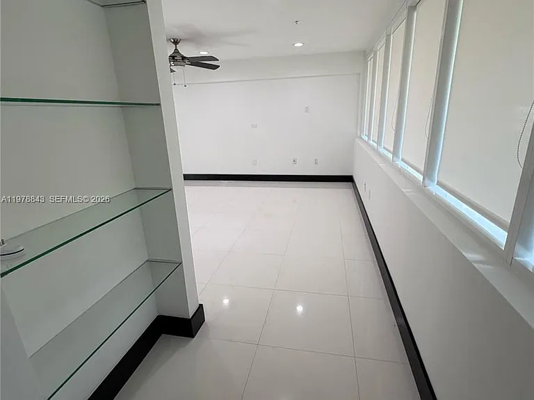 2699 Tigertail Ave #14 — Photo 10