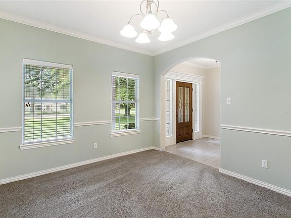 5th image of 18811 W Bluebird Ln