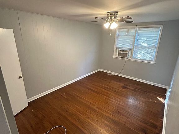 3rd image of 6014 Oakland St #1