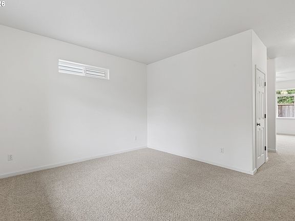4th image of 2718 NW 117th Cir