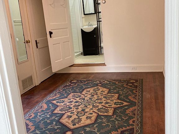 3rd image of 319 N Broadway St #6