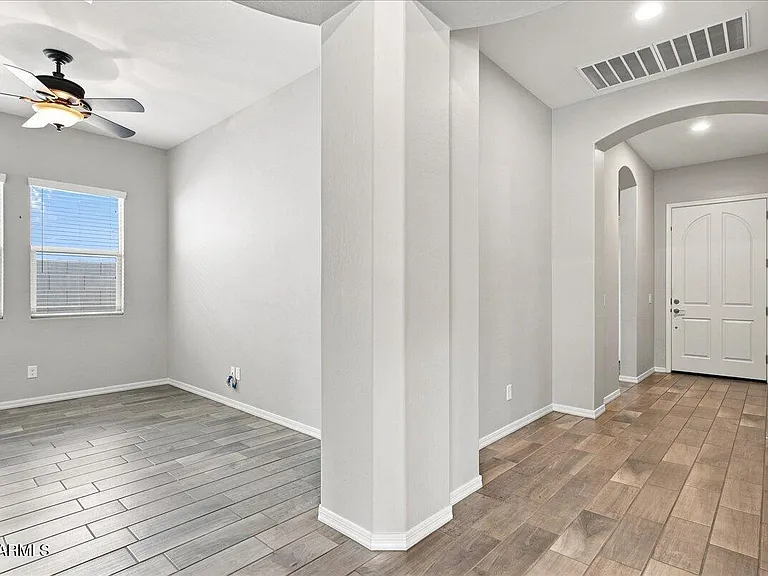 4325 E Boston St — Photo 9