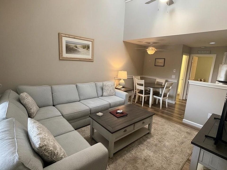 1st image of 1351 Post Road #16