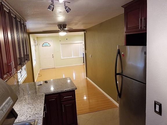 3rd image of 2216 Cathryn Dr