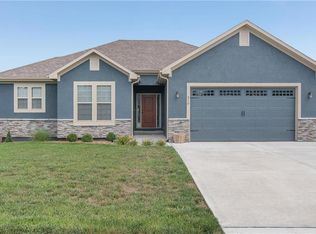 310 E Olive St, Raymore, MO 64083