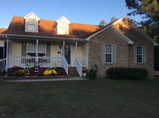 2055 River Rd, Clarksville, TN 37040