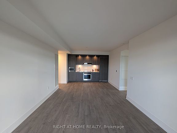 4th image of 858 Dupont St #824