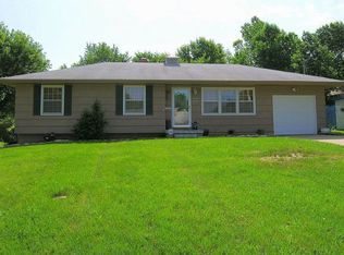 8315 Hunter St, Raytown, MO 64138