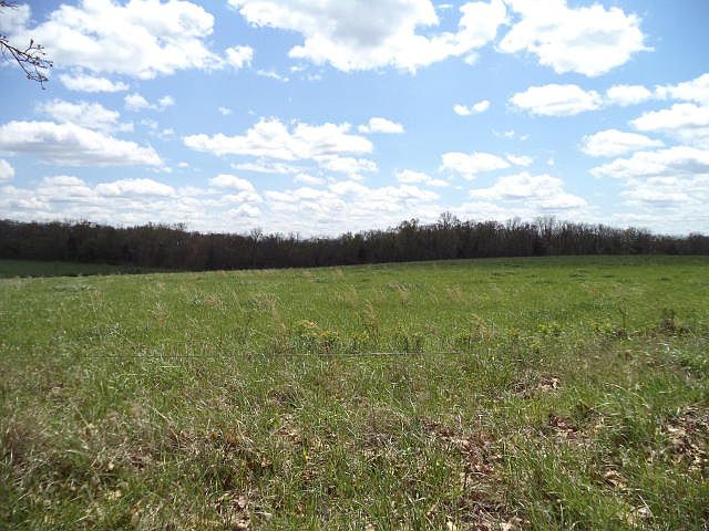 1st image of County Road 1025 1700