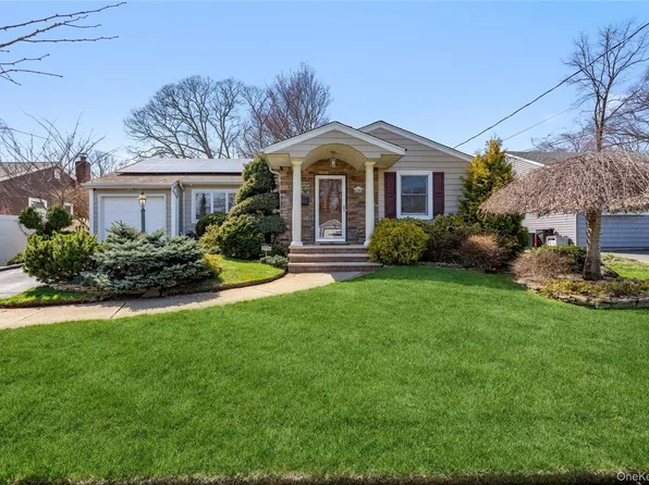 1500 Wagner Street, Wantagh, NY 11793