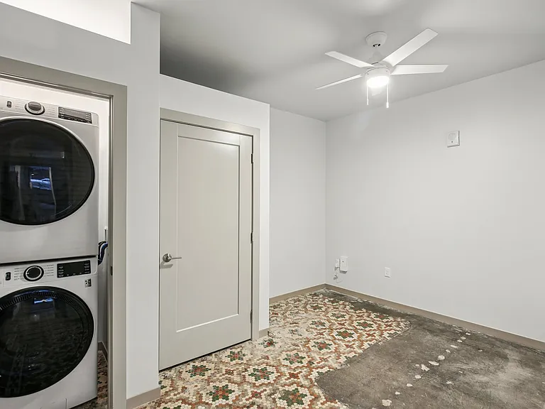 Sentinel Lofts — Photo 12