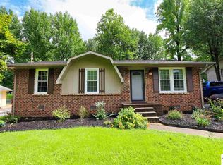 371 Longview Dr, Paducah, KY 42001