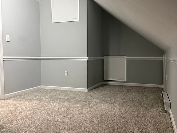 4th image of 1423 Kilmer Ln APT A