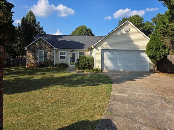 508 Royal Ct