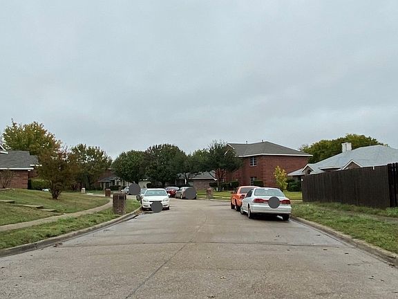 4th image of 1509 Warwick Dr