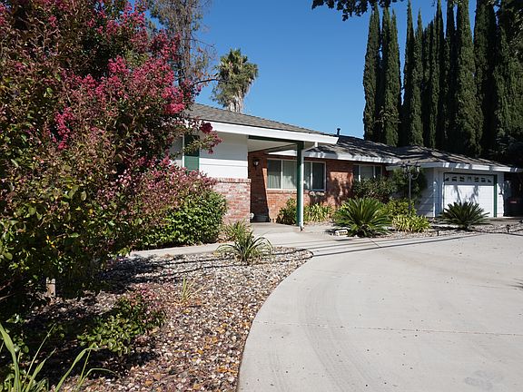 2nd image of 3217 Norris Ave