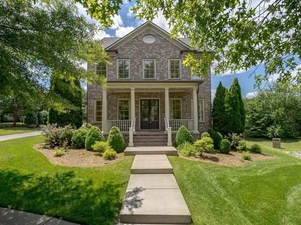 1012 Berkley Dr, Brentwood, TN 37027