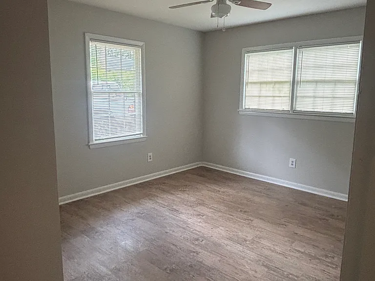 5136 David Cir SE — Photo 6