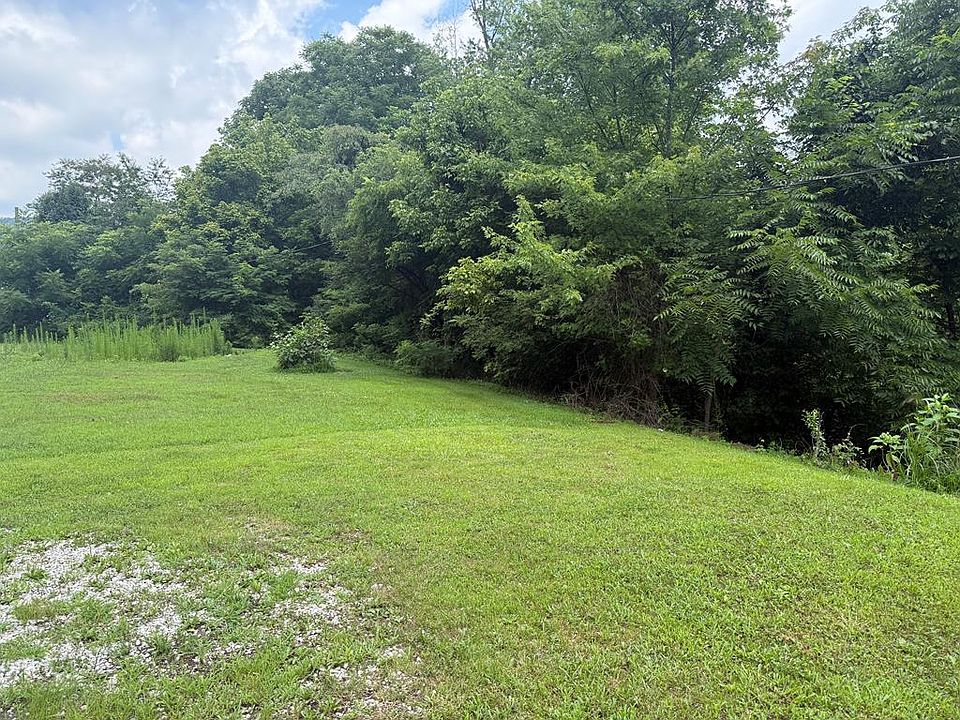 1st image of 1 & 2 Hess Dr