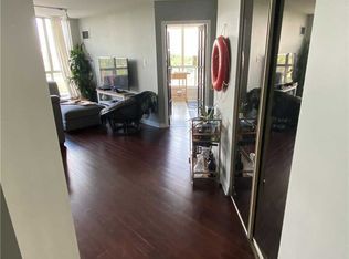 2285 Lake Shore Blvd W #910, Toronto, ON M8V 3X9