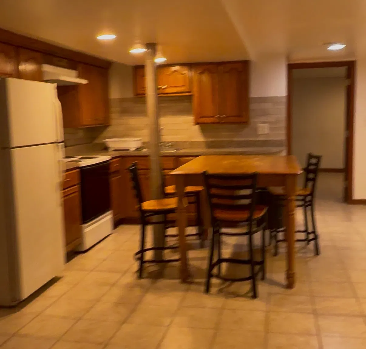 1 bed, 650 sqft, $1,250 — Photo 2