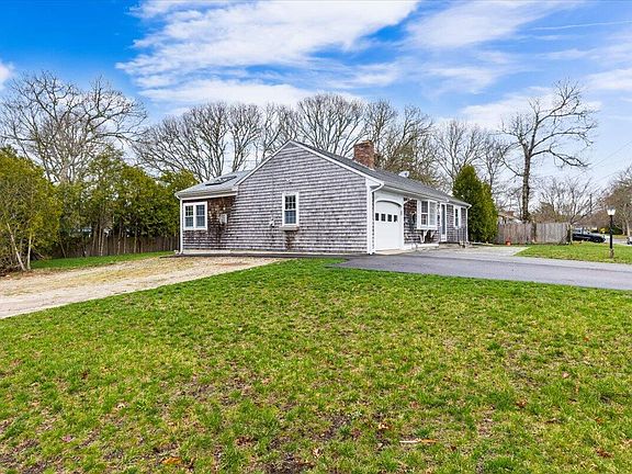 3rd image of 28 Merganser Lane