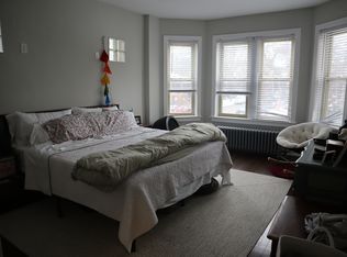 2101 N Mozart St #1, Chicago, IL 60647