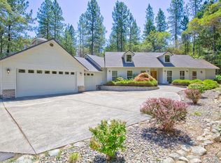 109 Shadow Mountain Way, Grants Pass, OR 97527