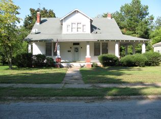 210 W Burnette Ave, Enfield, NC 27823