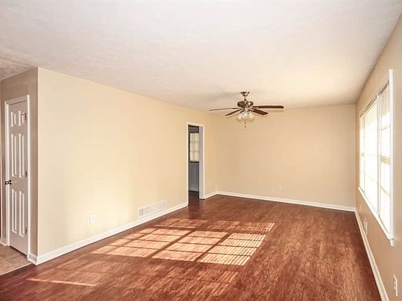 2nd image of 3951 Lauada Dr
