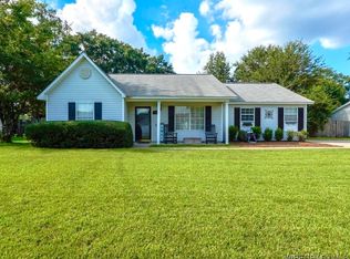 105 Periwinkle Ct, Taylor, AL 36301