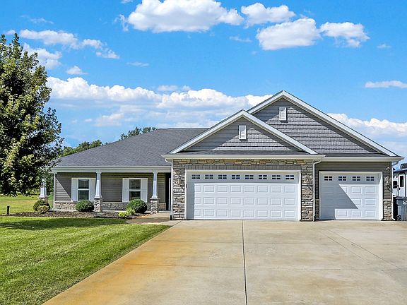 3rd image of 3376 N Jersey Dr