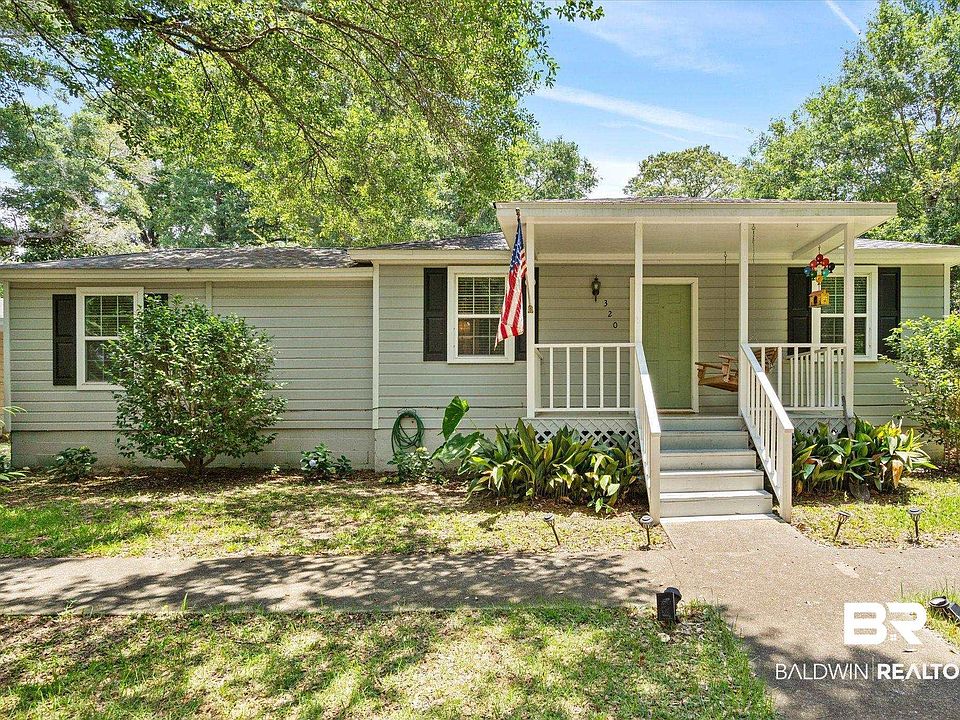 1st image of 320 Border Dr W