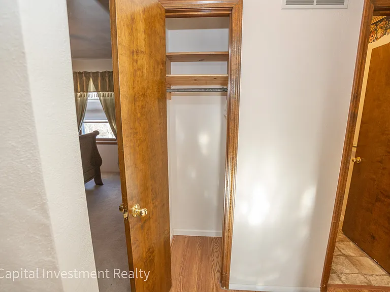 811 E Lincoln St #A — Photo 12