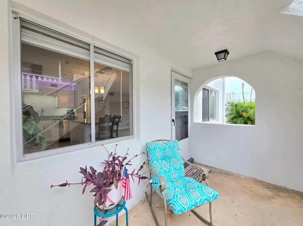 405 N Halifax Ave APT 101, Daytona Beach, FL 32118